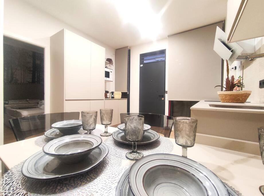 Oasis Suites Fernando IV إشبيلية المظهر الخارجي الصورة